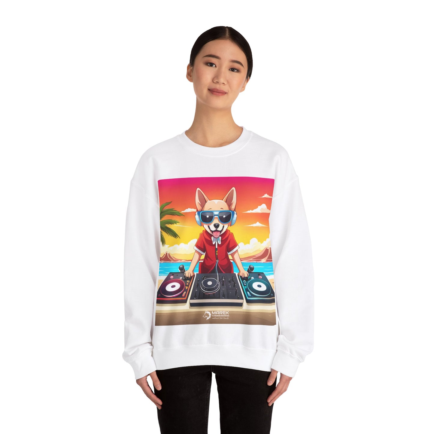 Crewneck Sweatshirt - Hund DJ am Strand